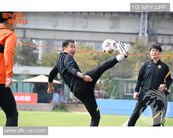 武汉足球队区域防守战术解析与实战应用深度剖析