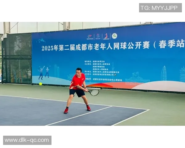 赛后分析：成都网球队与南京网球队的默契配合与战术探讨