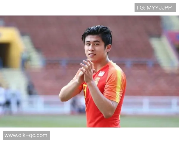 足球明星张玉宁倾情代言助力青少年足球梦想实现